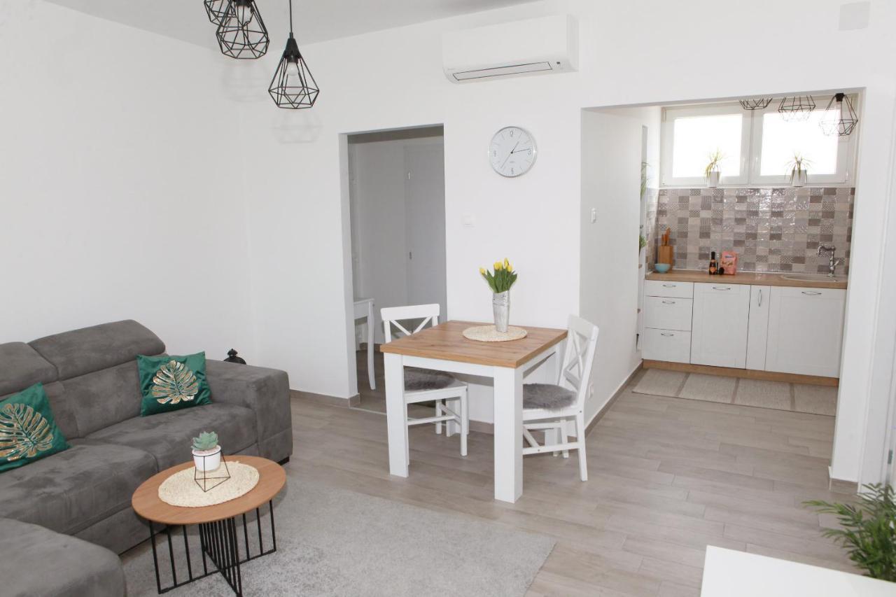 Apartman Lucija Karlovac Εξωτερικό φωτογραφία