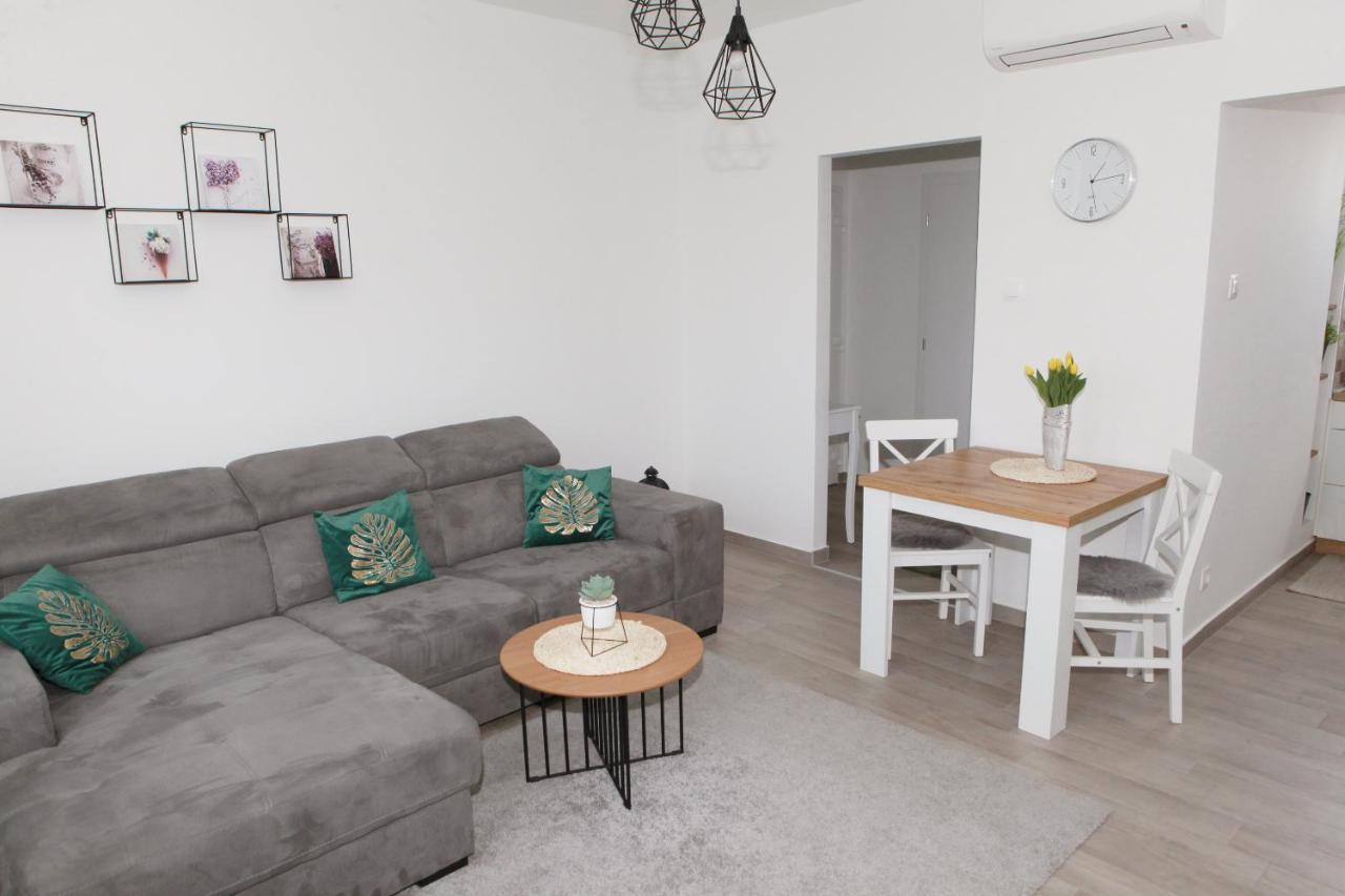 Apartman Lucija Karlovac Εξωτερικό φωτογραφία